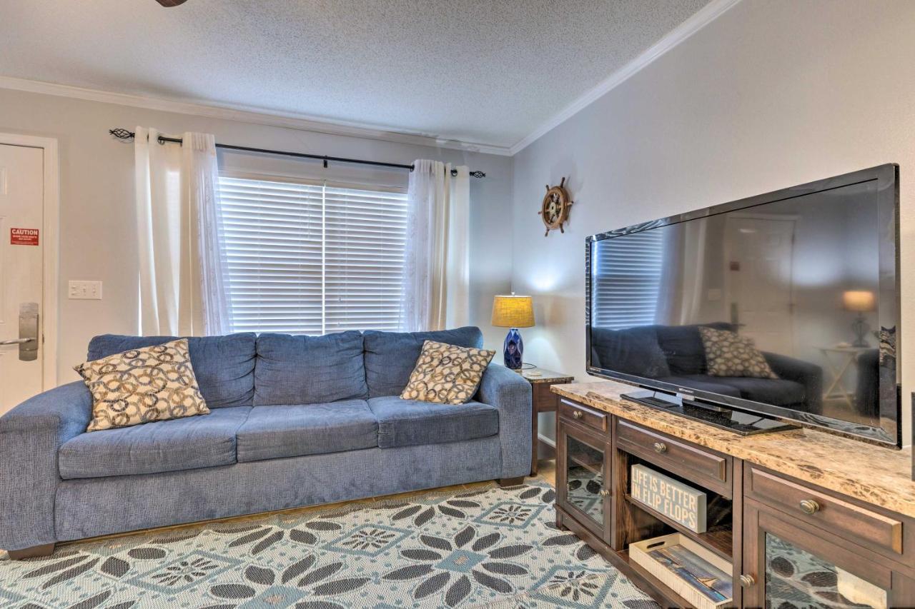 Downtown Gulf Shores Condo - 1 Block To Beach! Exterior photo